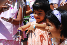annabelle-play-day2008129_adj